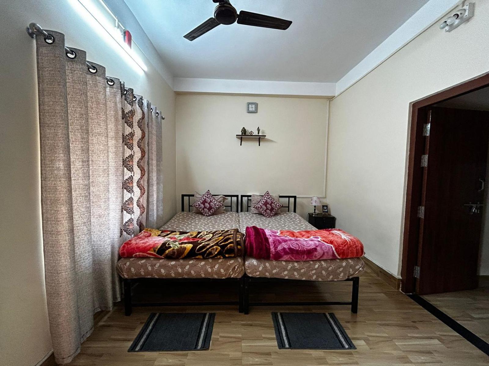 Mulaqat Homestay Siliguri Luaran gambar