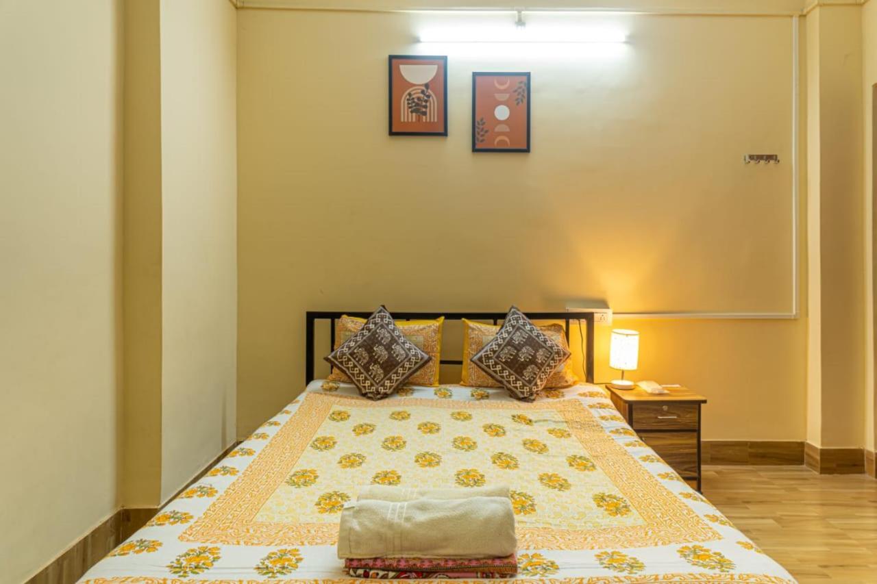 Mulaqat Homestay Siliguri Luaran gambar